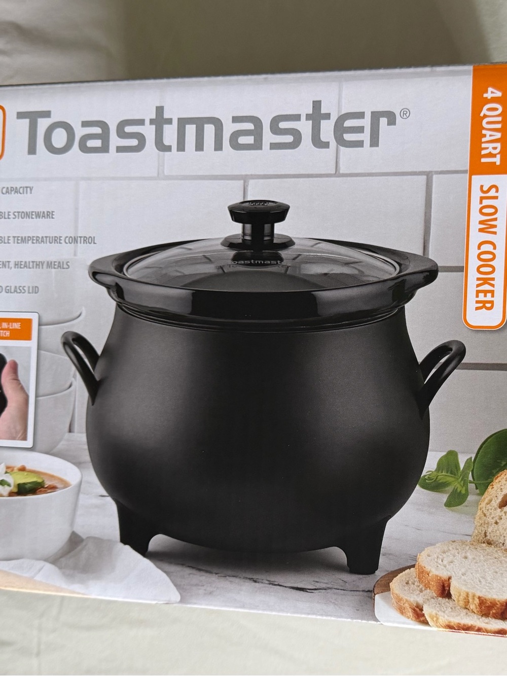 4-Quart Black Slow Cooker